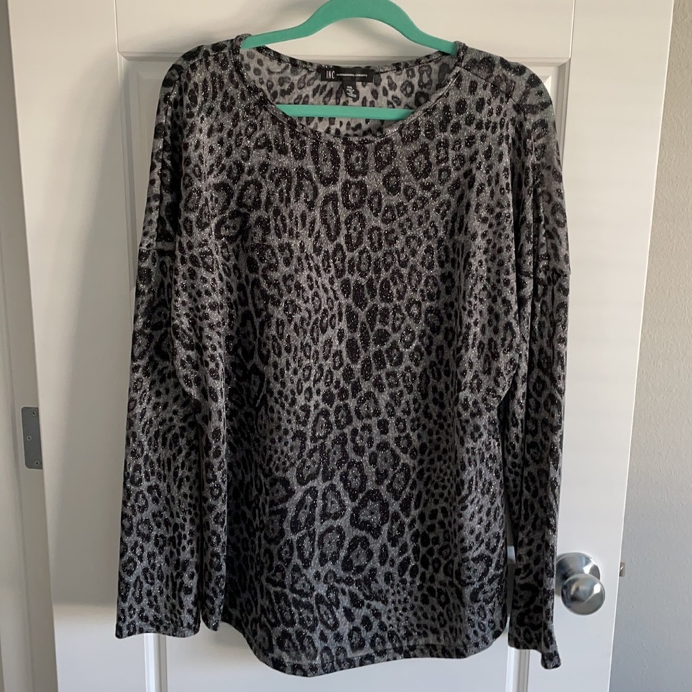 Metallic Long-Sleeve Cheetah-Print Top - Picture 2 of 8